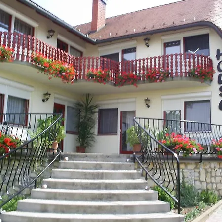 House Black Ubytování v soukromí Hévíz